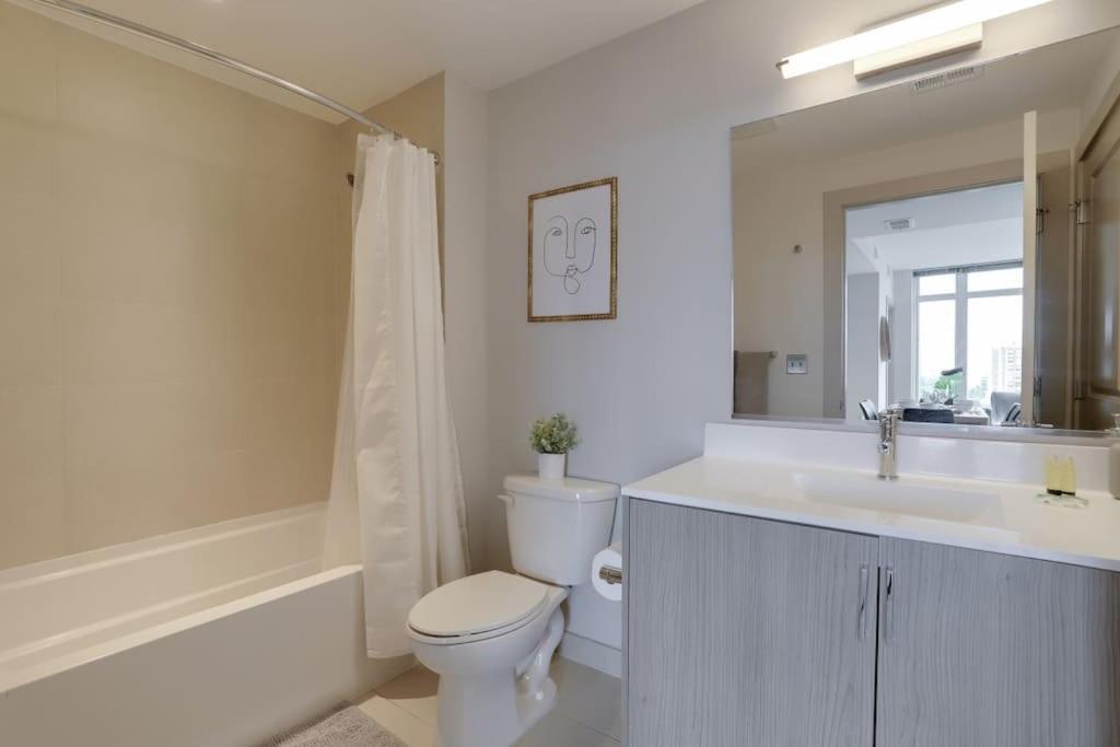 Wonderful 2Br Apartment At Crystal City Arlington Bagian luar foto